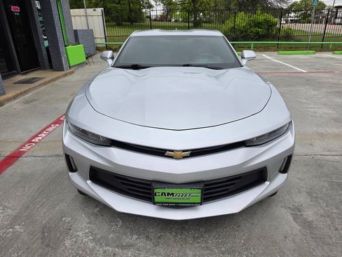 Used 2016 Chevrolet Camaro LT RWD image 7