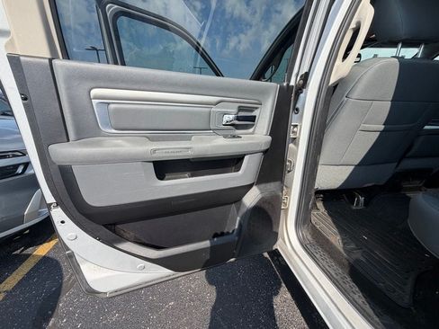 Used 2015 RAM 1500 Outdoorsman AWD/4WD image 12