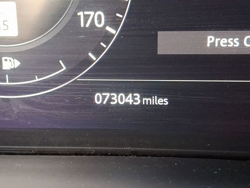 Used 2020 Land Rover Range Rover Evoque SE image 17