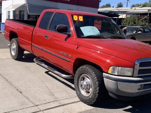 Used 2000 Dodge Ram 2500 Truck 2WD Quad Cab image 10