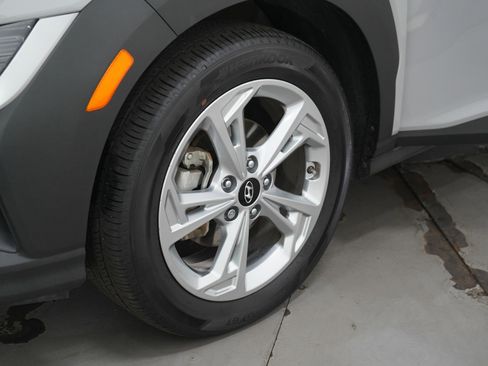 Used 2023 Hyundai Kona SEL image 26