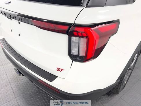 New 2026 Ford Explorer ST w/ Sun And Sound Package AWD/4WD image 18