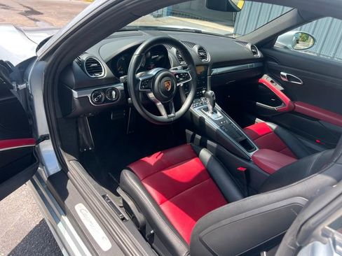 Used 2021 Porsche 718 Cayman S RWD image 82