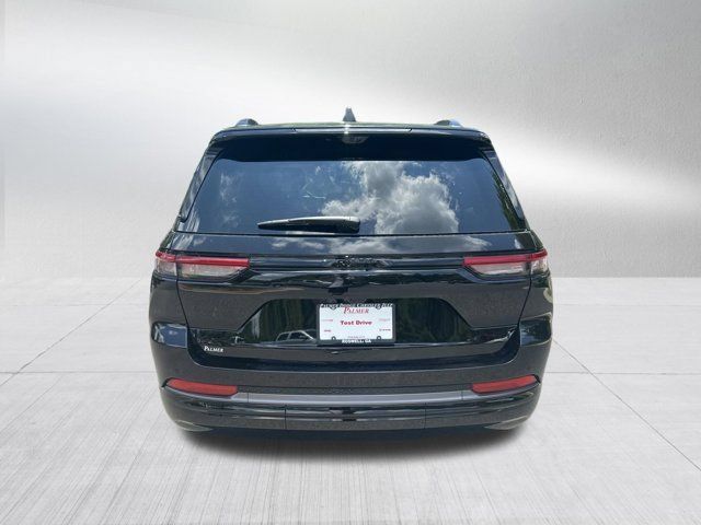 New 2026 Jeep Grand Cherokee Limited AWD/4WD image 6