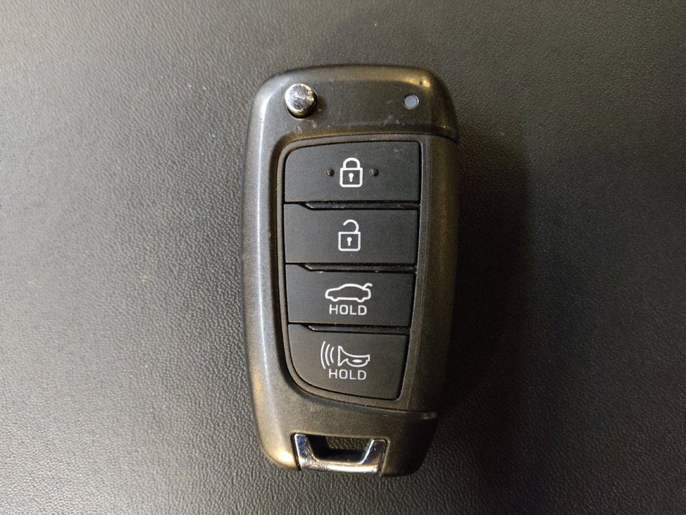 Used 2023 Hyundai Sonata SE w/ Preferred Accessory Package FWD image 32