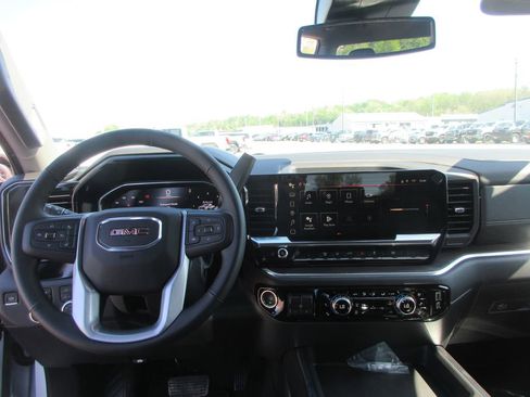 New 2026 GMC Sierra 2500 SLT w/ SLT Convenience Package AWD/4WD image 14