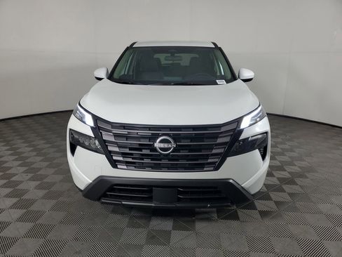 New 2026 Nissan Rogue SV FWD image 9
