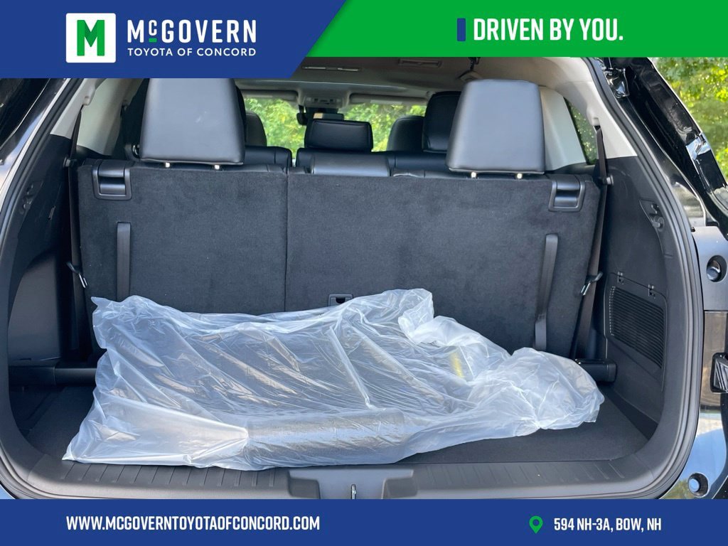Used 2026 Toyota Highlander XLE AWD/4WD image 33