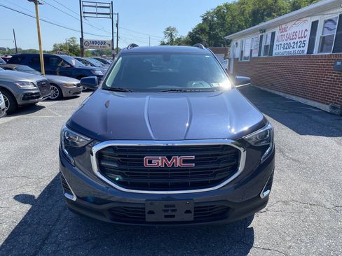Used 2018 GMC Terrain SLE w/ Driver Convenience Package FWD image 2