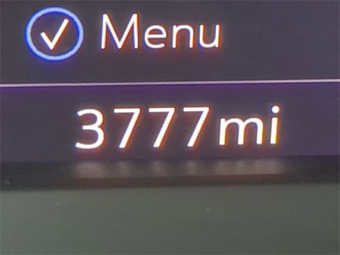 Used 2025 Cadillac XT6 Premium Luxury w/ Technology Package image 37