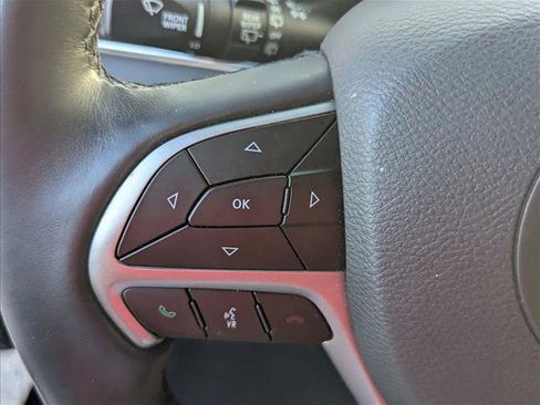 Used 2019 Jeep Grand Cherokee Limited w/ Luxury Group II image 12