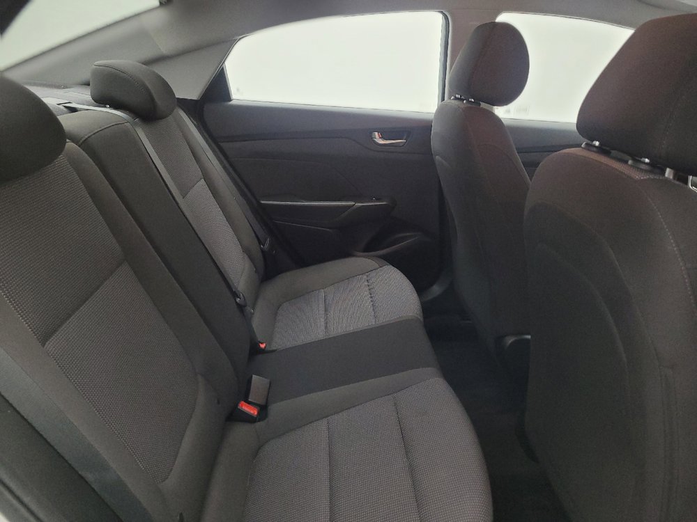 Used 2020 Hyundai Accent SE FWD image 19