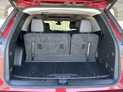 Used 2020 Chevrolet Traverse Premier image 33