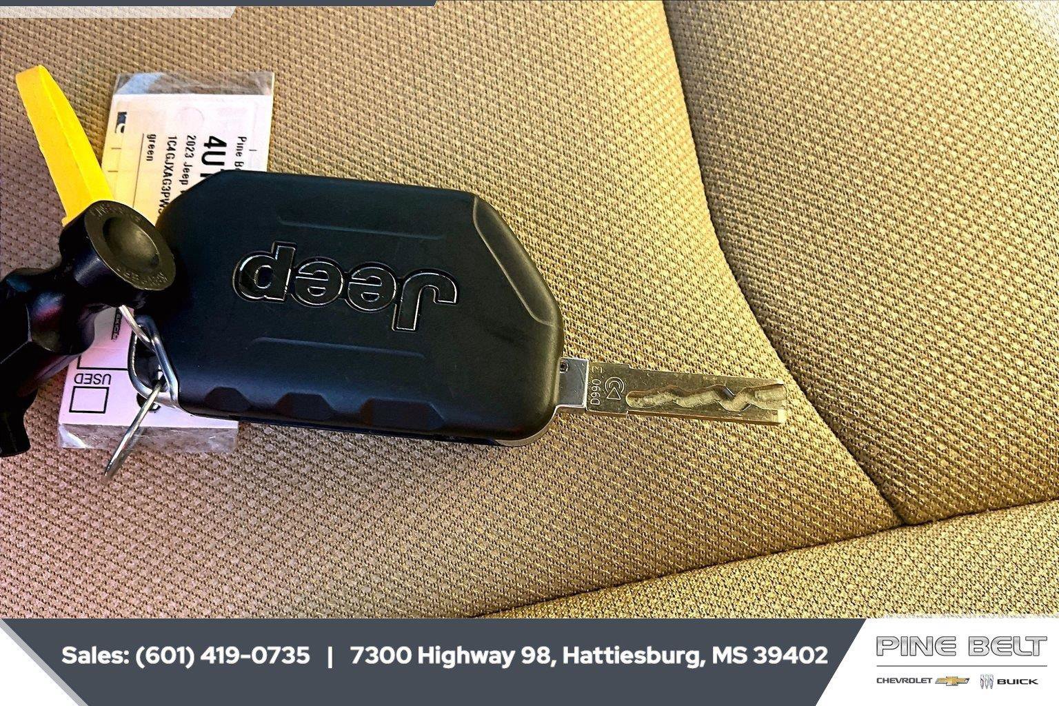 Used 2023 Jeep Wrangler Sport AWD/4WD image 9
