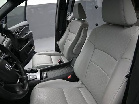 Used 2019 Honda Passport Touring image 14