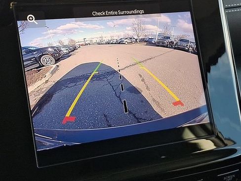 Used 2023 Jeep Grand Cherokee Laredo image 21