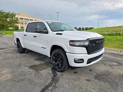 New 2025 RAM 1500 4x4 Crew Cab