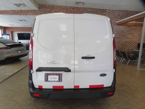 Used 2021 Ford Transit Connect XL FWD image 5