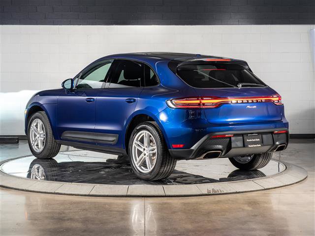 Used 2026 Porsche Macan AWD/4WD image 3