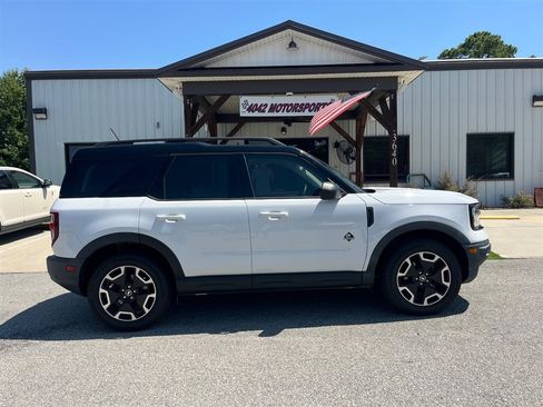 Used 2021 Ford Bronco Sport Outer Banks AWD/4WD image 7