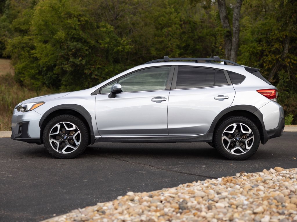 Used 2019 Subaru Crosstrek 2.0i Limited w/ Moonroof Package w/Navigation AWD/4WD image 3