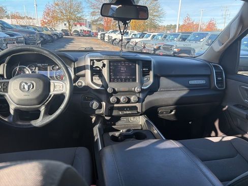 Used 2019 RAM 1500 Big Horn image 7