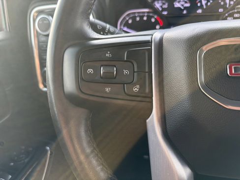 Used 2022 GMC Sierra 1500 Elevation image 29
