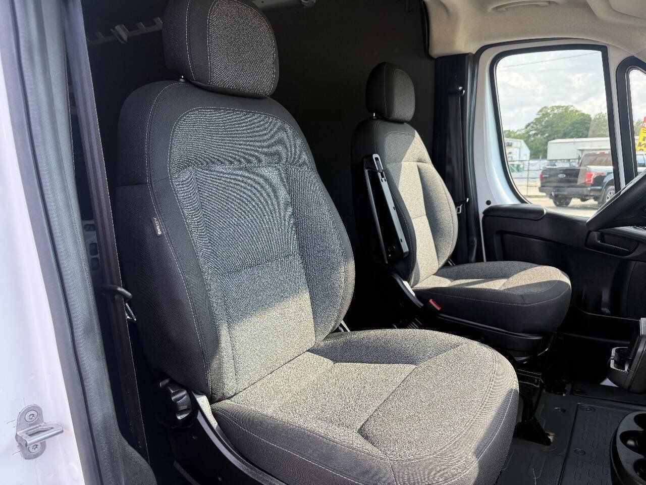 Used 2023 RAM ProMaster 1500 FWD image 26