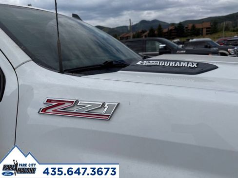Used 2022 Chevrolet Silverado 2500 LT w/ Convenience Package AWD/4WD image 9