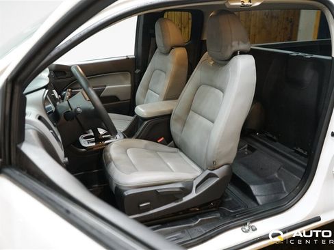 Used 2018 Chevrolet Colorado W/T RWD image 9