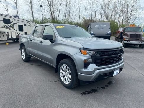 Used 2024 Chevrolet Silverado 1500 Custom AWD/4WD image 1