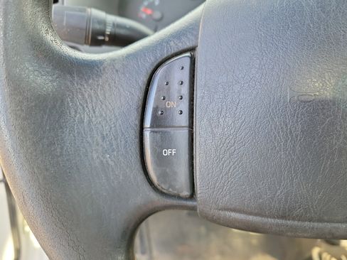 Used 2003 Ford F150 XL image 21