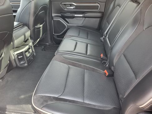 Used 2022 RAM 1500 Laramie AWD/4WD image 28