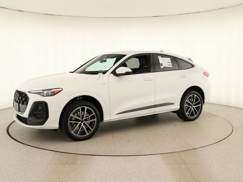 New 2026 Audi Q5 Premium Plus AWD/4WD image 13