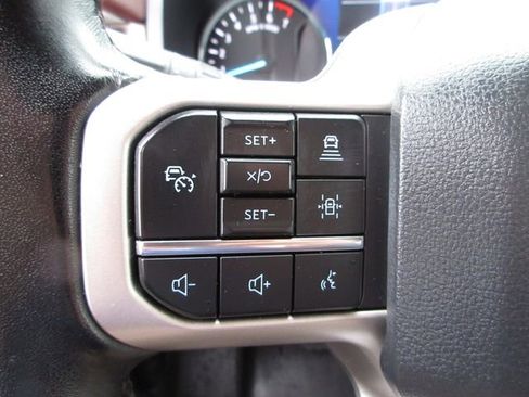 Certified 2022 Ford Expedition Limited image 15