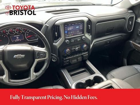 Used 2020 Chevrolet Silverado 1500 LT Trail Boss w/ Midnight Edition AWD/4WD image 14