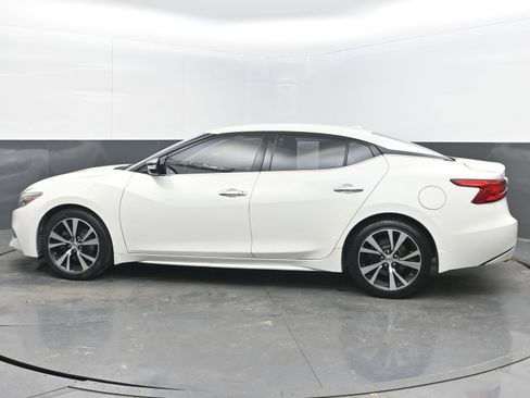 Used 2018 Nissan Maxima 3.5 SV image 5