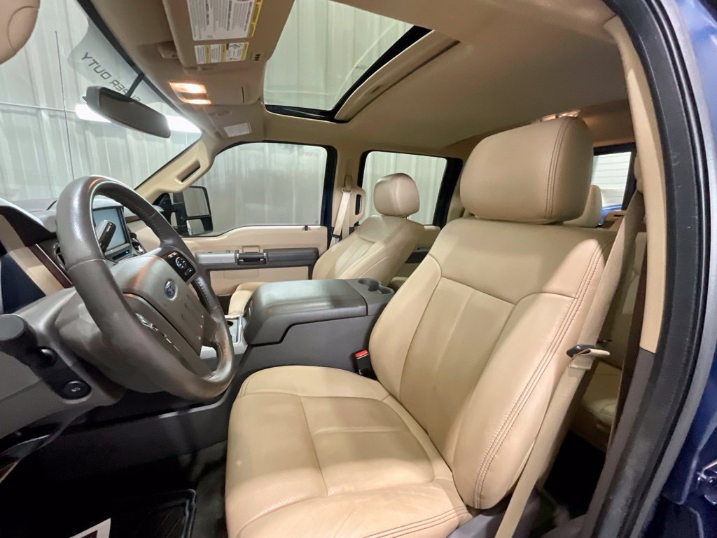 Used 2016 Ford F250 Lariat w/ Lariat Ultimate Package AWD/4WD image 9