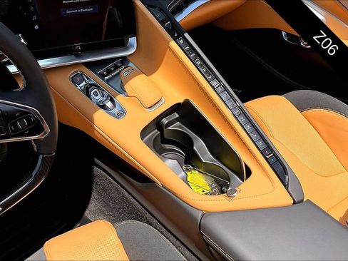 Used 2024 Chevrolet Corvette Z06 RWD image 7