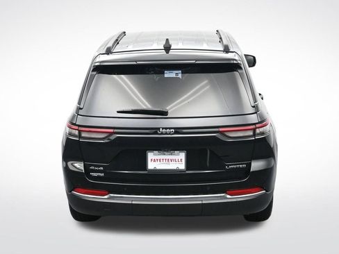 Used 2023 Jeep Grand Cherokee Limited image 27