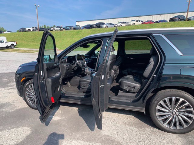 Used 2024 Hyundai Palisade Calligraphy AWD/4WD image 18