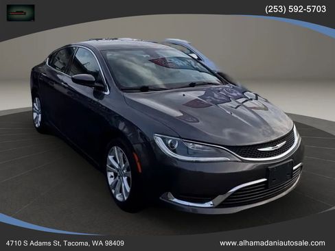 Used 2015 Chrysler 200 Limited w/ Convenience Group image 3