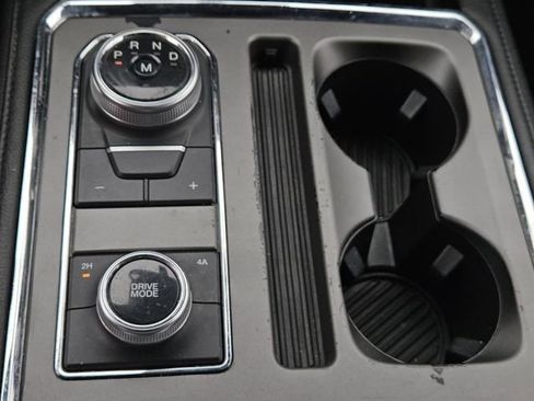 Used 2020 Ford Expedition XLT w/ Equipment Group 202A image 19