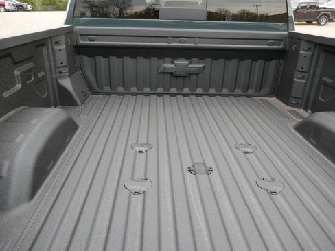 New 2026 Chevrolet Silverado 2500 LTZ w/ LTZ Plus Package AWD/4WD image 7
