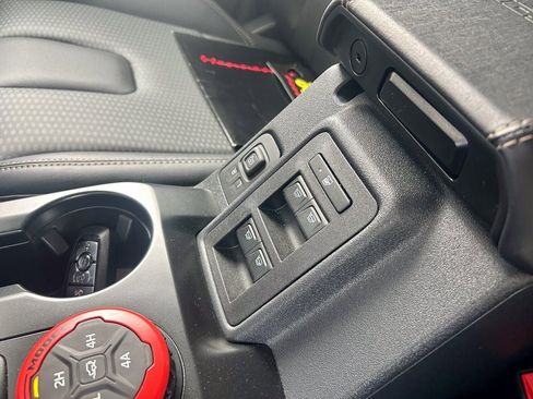 New 2025 Ford Bronco Raptor w/ Interior Carbon Fiber Pack image 32