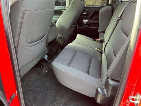 Used 2018 Chevrolet Silverado 1500 LT image 19