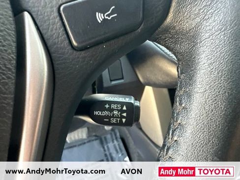 Used 2018 Toyota RAV4 XLE FWD image 19