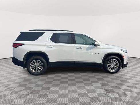 Used 2023 Chevrolet Traverse LT AWD/4WD image 4