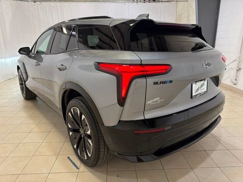 Used 2024 Chevrolet Blazer EV RS AWD/4WD image 4