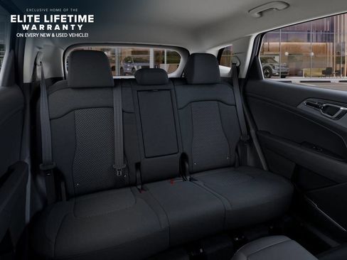 New 2026 Kia Sportage LX FWD image 17